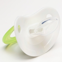 Соска - пустышка силиконовая ортодонтическая «Кошечка», от 0 мес., с колпачком, цвет желтый Соска - пустышка силиконовая ортодонтическая «Кошечка», от 0 мес., с колпачком, цвет желтый