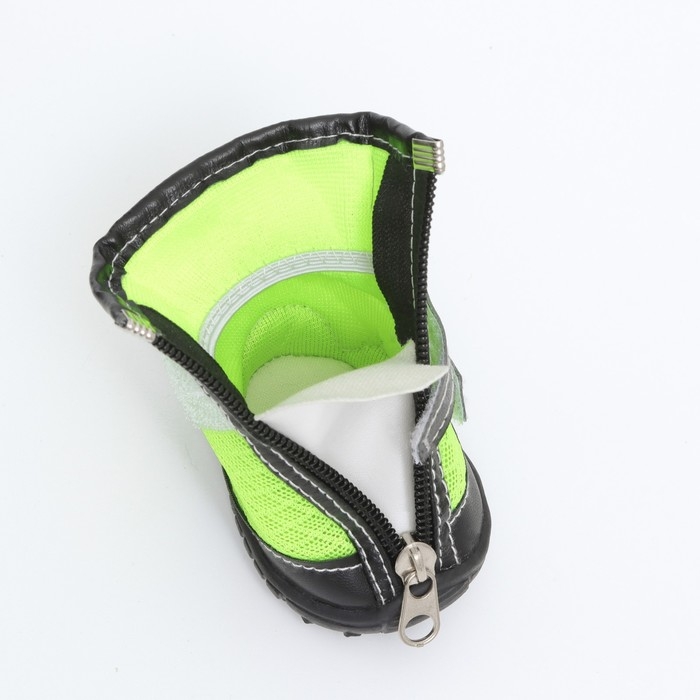 Ботинки высокие для больших собак, набор 4 шт, размер M (подошва 9х6,4 см), чёрно-салатовые Ботинки высокие для больших собак, набор 4 шт, размер M (подошва 9х6,4 см), чёрно-салатовые