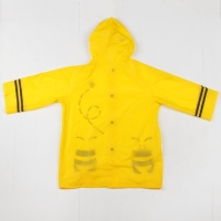 Дождевик детский "Пчёлки" на кнопках с капюшоном, размер L, рост 110-120 см Дождевик детский "Пчёлки" на кнопках с капюшоном, размер L, рост 110-120 см