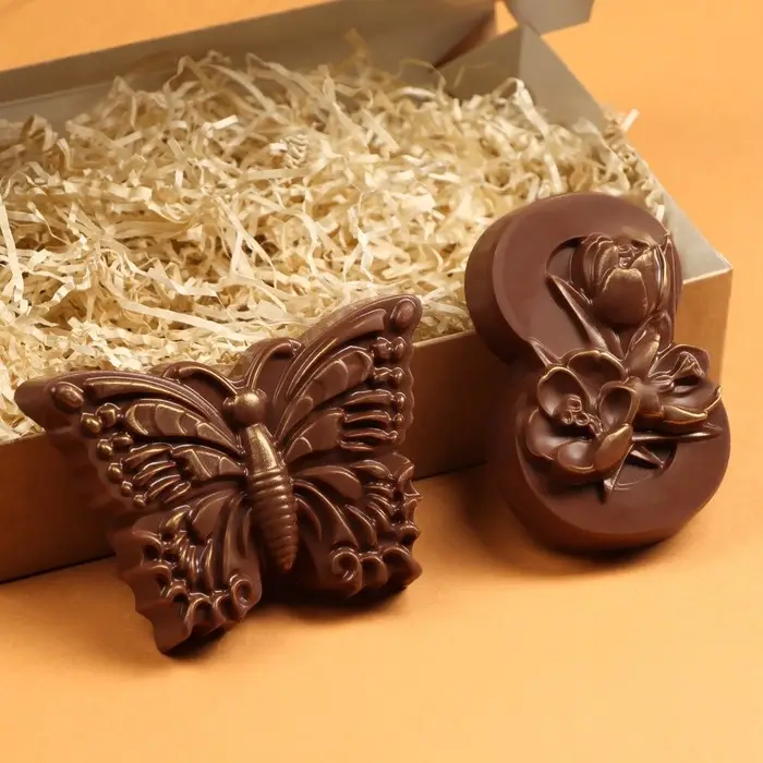 Шоколадные фигурки, 2 в 1 &laquo;Бабочка + 8 марта. Три тюльпана&raquo;, 160 г
