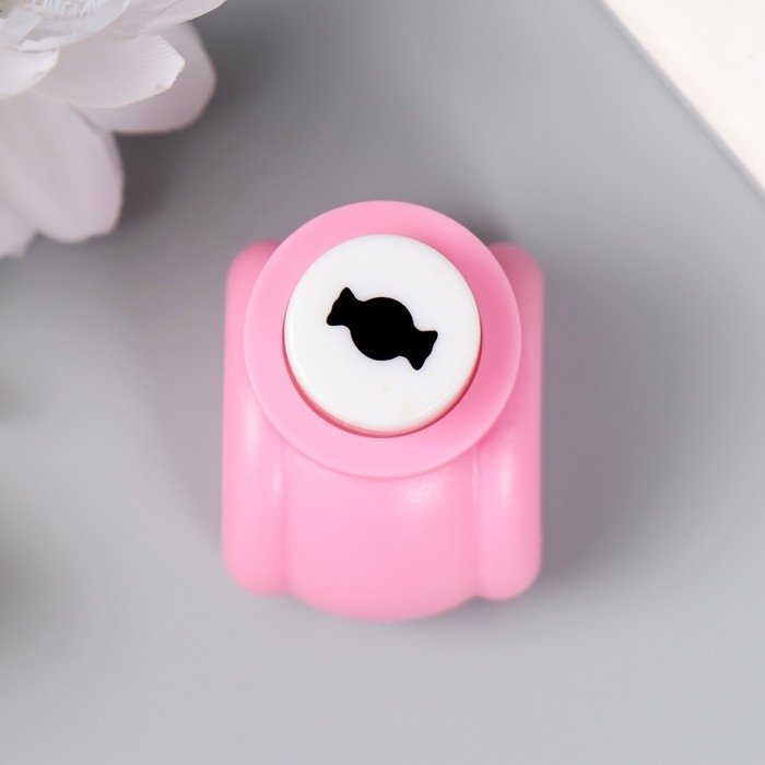 Набор для скрапбукинга "Средняя волна" ножницы фигурные 13,5см+4 дырокола d=1,2см 11,2х18 см   94115