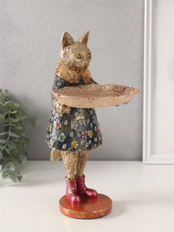 Сувенир полистоун подставка "Кошка в пальто с воротником" 15,5х14х27 см