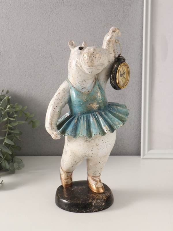 Сувенир полистоун с часами Сувенир полистоун с часами "Бегемот-балерина" 13,5х15х32,5 см