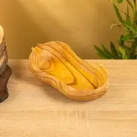 Конфетница "Лист" дерево Джампинис 26х13х8 см