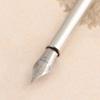 Родословная книга в шкатулке «Древо», 56 листов, набор 3 предмета. Родословная книга в шкатулке «Древо», 56 листов, набор 3 предмета.