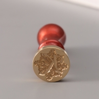 Печать для сургуча с пластиковой ручкой "Буква K на вензеле" 2,5х2,5х6,3 см