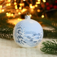 Ёлочный шар d-8 см "Снежный лес" Ёлочный шар d-8 см "Снежный лес"