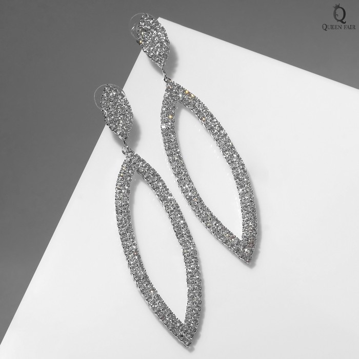 Серьги висячие со стразами «Шарм», цвет белый в серебре, 8,3см Серьги висячие со стразами «Шарм», цвет белый в серебре, 8,3см