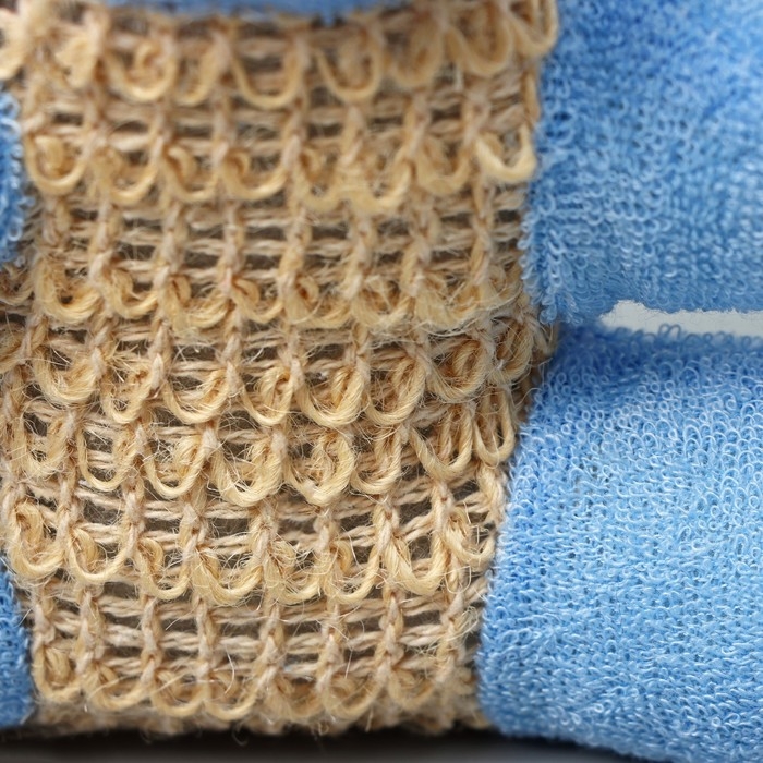 Мочалка для тела детская Доляна «Мишутка», сизаль, 10,5×11,5 см, цвет голубой Мочалка для тела детская Доляна «Мишутка», сизаль, 10,5×11,5 см, цвет голубой