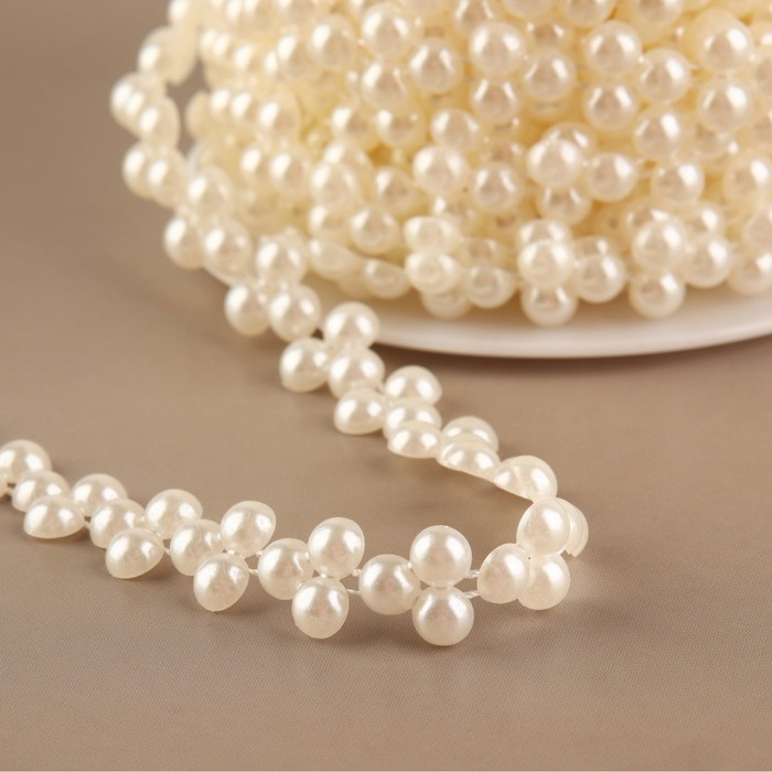Жемчуг на нитях, плоский, 10 мм, 9 &plusmn; 1 м, цвет белый