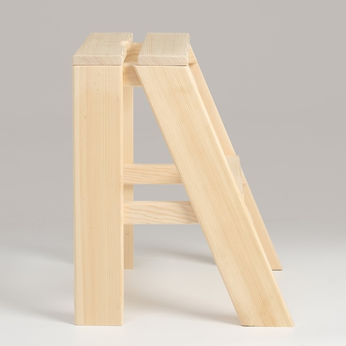 Табурет-стремянка, 40×40×50см, из хвои Табурет-стремянка, 40×40×50см, из хвои