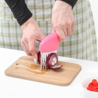 Нож для фигурной резки «Пронто», 11×10 см, цвет МИКС Нож для фигурной резки «Пронто», 11×10 см, цвет МИКС