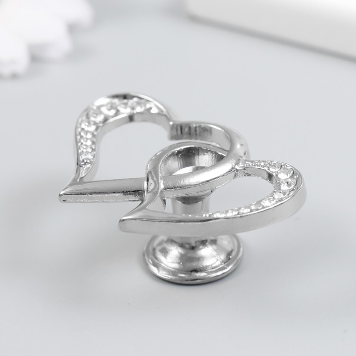 Ручка для шкатулки металл "Два сердца" стразы, серебро 3,8х5,4х2,4 см