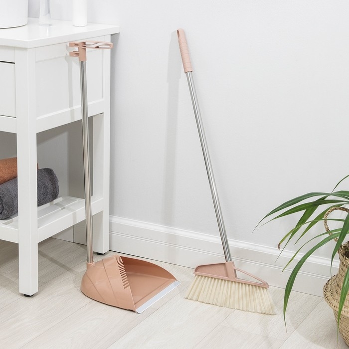 Щётка для пола Доляна: щётка 23&times;88 см, совок 26&times;26&times;73 см, цвет бежевый