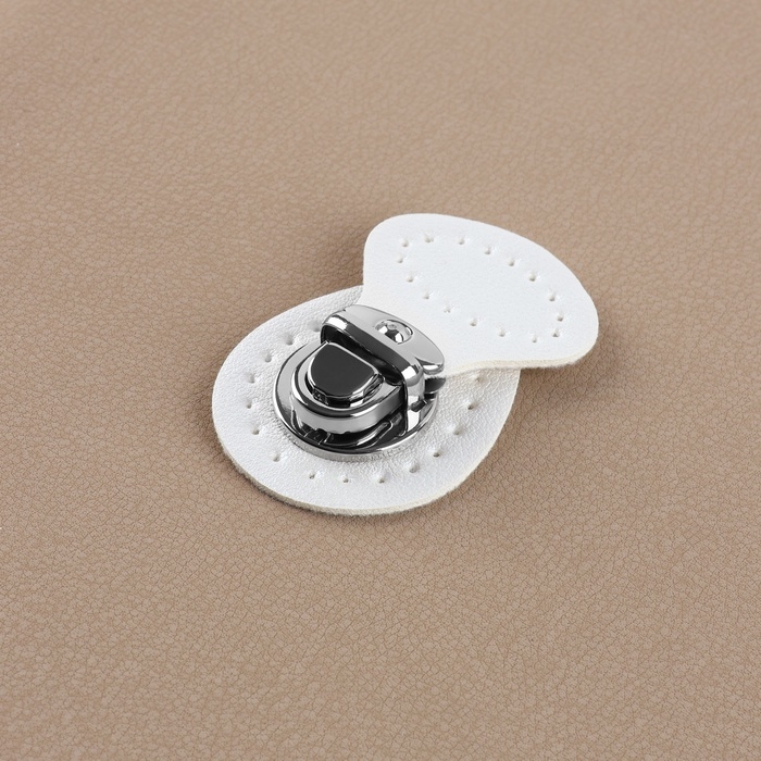 Набор для создания сумки, 4 предмета, кольцо-карабин - 2 шт, ручка, застёжка, цвет белый/серебряный Набор для создания сумки, 4 предмета, кольцо-карабин - 2 шт, ручка, застёжка, цвет белый/серебряный