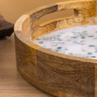 Поднос круглый с бортиками "Черепаха и цветы" дерево манго 35х35х6,5 см