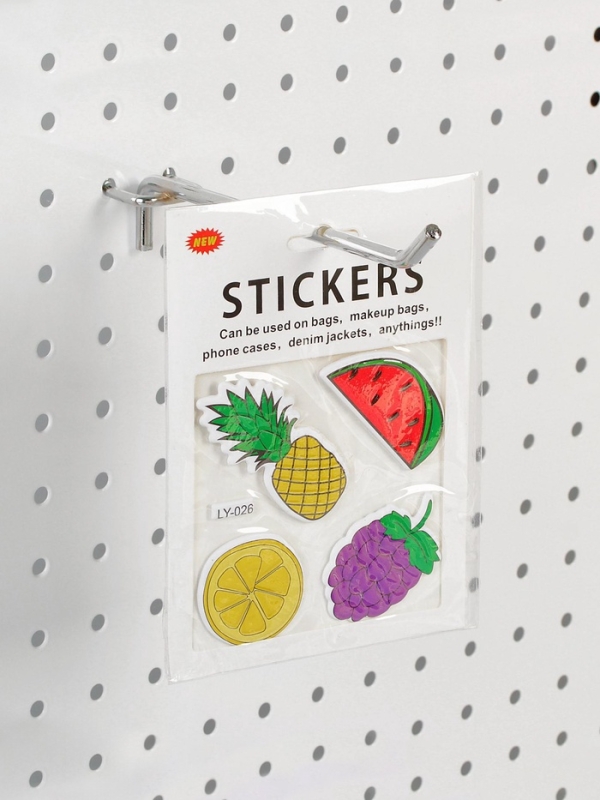 Крючок одинарный для металлической перфорированной панели, d=6 мм, L=15 см, шаг 25 мм, цвет хром Крючок одинарный для металлической перфорированной панели, d=6 мм, L=15 см, шаг 25 мм, цвет хром