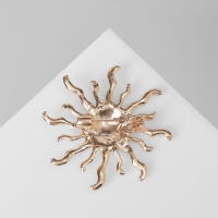 Брошь &laquo;Солнце&raquo;, цвет золото