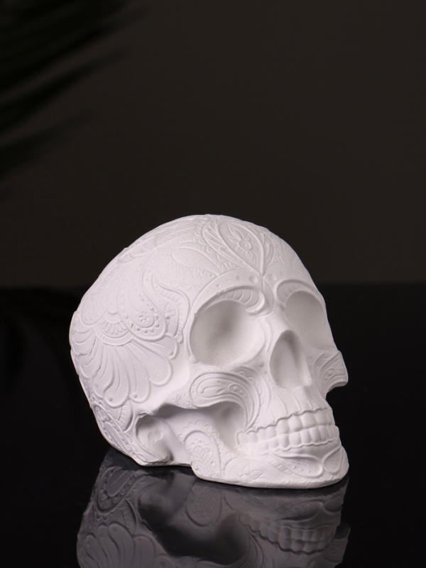 Фигура "Череп с орнаментом" 6х5х5 см, натуральный