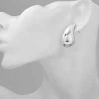 Серьги пластик &laquo;Капля&raquo; крупная, цвет серебро