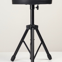 Стул для гитариста/барабанщика с подъемным механизмом