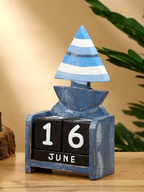 Календарь настольный &laquo;Кораблик&raquo;, 11&times;5.5&times;19 см, дерево, синий