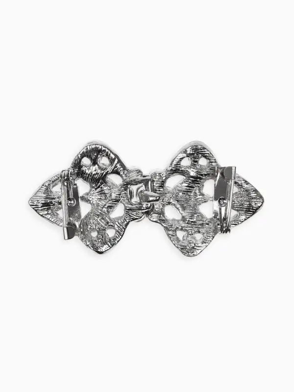 Зажим для кардигана "Ажур", лепестки, цвет белый в серебре