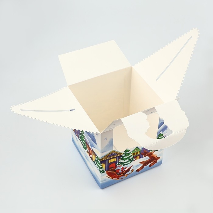 Коробка новогодняя складная &laquo;Сказочный Дед Мороз&raquo; 14 х 16 х 14 см, Новый год