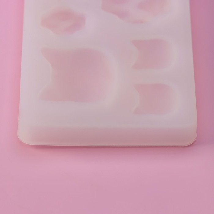 Молд Доляна &laquo;Котик&raquo;, силикон, 7,7&times;5&times;0,7 см, 6 ячеек, цвет прозрачный