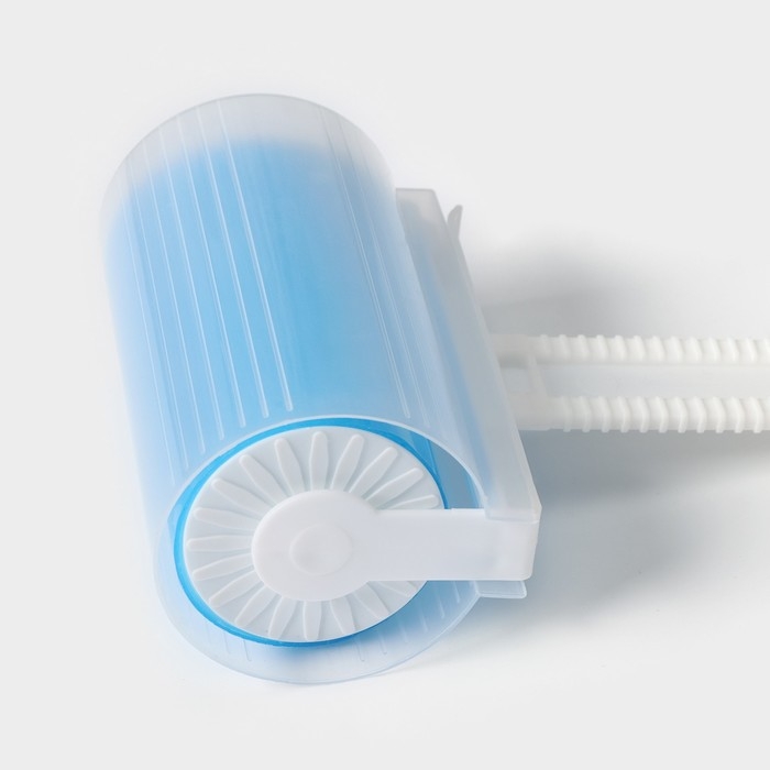 Ролик для чистки одежды в футляре силиконовый, 17&times;11&times;6 см, цвет голубой