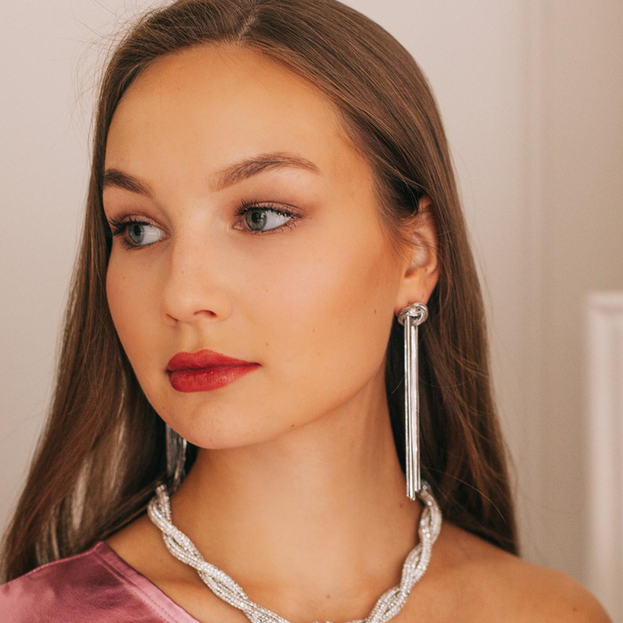 Серьги висячие &laquo;Водопад&raquo; узелок, цвет серебро, 12 см