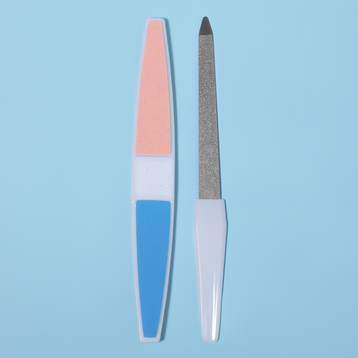 Набор маникюрный, 2 предмета, на блистере, разноцветный Набор маникюрный, 2 предмета, на блистере, разноцветный