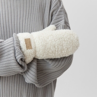 Варежки женские на иск. меху MIST, р-р. 26см, молочный Варежки женские на иск. меху MIST, р-р. 26см, молочный