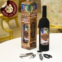 Винный набор: штопор, аэратор, каплеулавливатель, пробка для бутылки вина и нож для фольги &laquo;Для ценителей&raquo;.