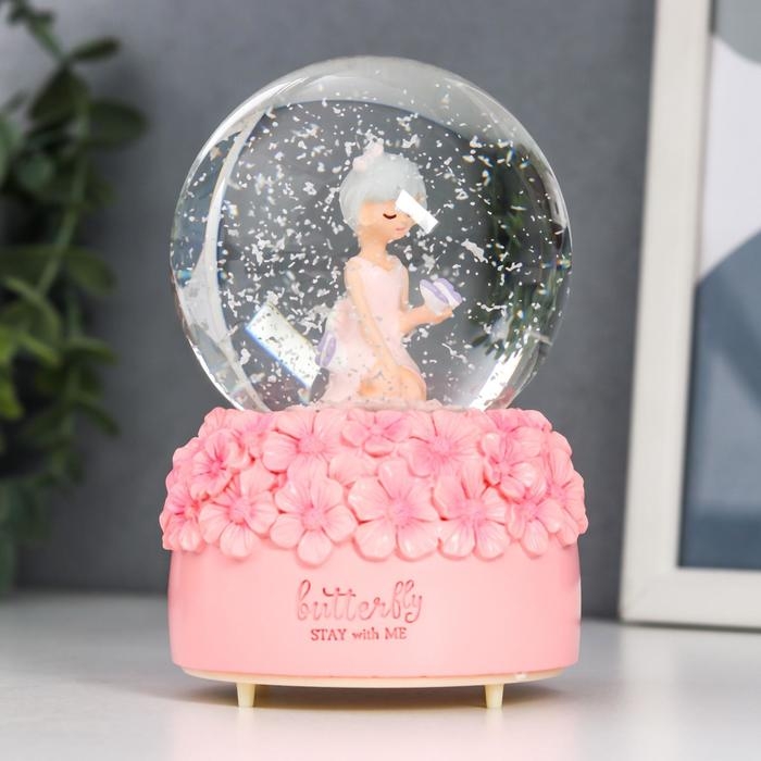 Сувенир полистоун водяной шар свет, музыка "Малышка и незабудки" d=8 см МИКС 12,5х8х8 см