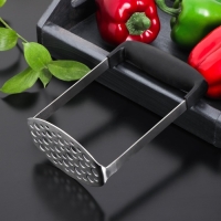 Пушер для картофеля Доляна Smasher, 11&times;18 см, цвет чёрный