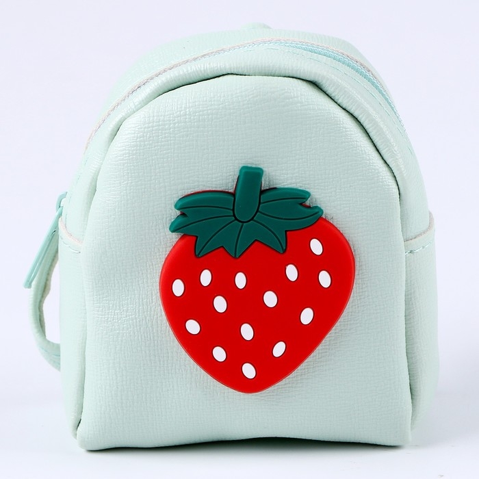 Сумка для куклы «Клубника», цвет зелёный Сумка для куклы «Клубника», цвет зелёный