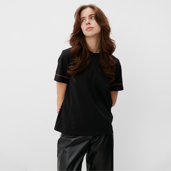 Футболка женская с красным кантом Basic line цвет черный, р-р 52 Футболка женская с красным кантом Basic line цвет черный, р-р 52