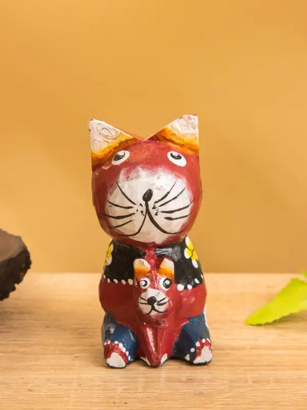 Сувенир интерьерный "Котики" 5х5х8 см, дерево, цв. бордовый