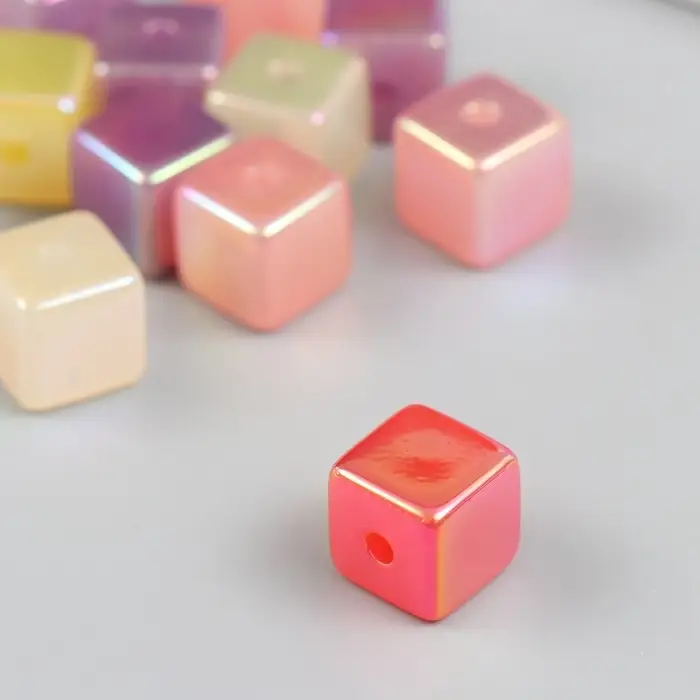 Бусина для творчества пластик "Кубик. Перламутровый блеск" МИКС 1,4х1,4х1,4 см