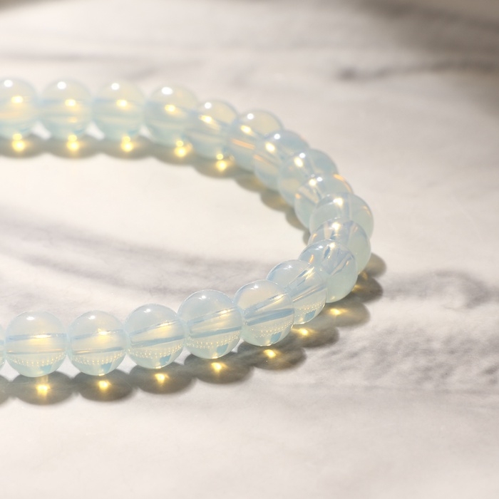 Браслет с подвеской МИКС шар №6 &laquo;Лунный камень&raquo; матовый