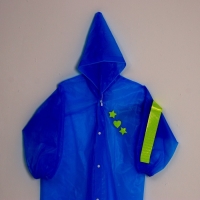 Дождевик детский со светоотражающими элементами, цвет синий (120-160 см)