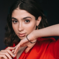 Браслет со стразами &laquo;Лёд&raquo; ручей, цвет красный в сером металле, 18 см