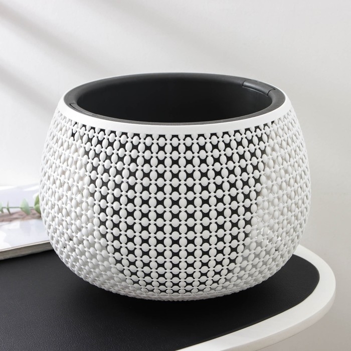 Кашпо для цветов со вставкой &laquo;Пирула&raquo;, d=29 см, 10,2 л, вставка 4 л, белое