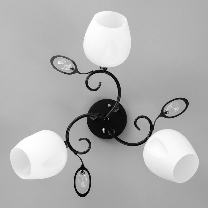 Люстра потолочная Мэгги 3хE27 40Вт Черный, хром Люстра потолочная Мэгги 3хE27 40Вт Черный, хром