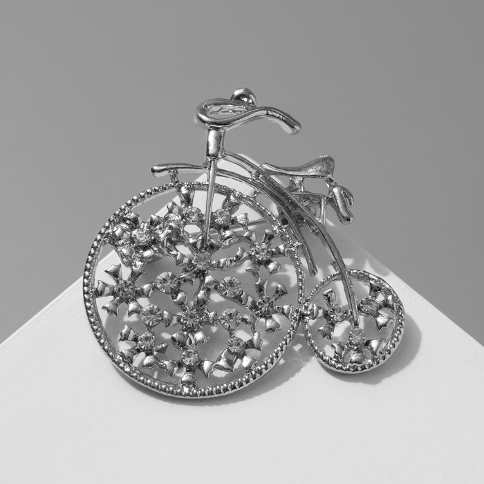 Брошь &laquo;Велосипед&raquo; ретро, цвет белый в серебре