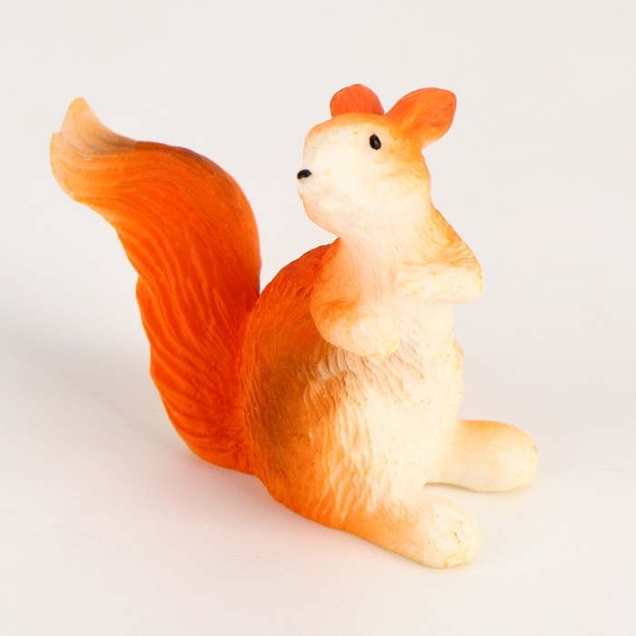 Миниатюра кукольная &laquo;Хитрая белочка&raquo;, набор 2 шт., размер 1 шт. &mdash; 5 &times; 4 см