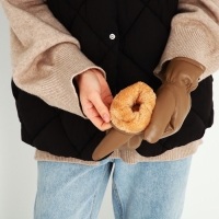 Варежки женские, безразмерные, с утеплителем, цвет коричневый Варежки женские, безразмерные, с утеплителем, цвет коричневый