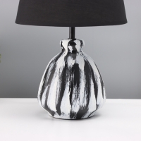 Лампа настольная "Кира" 1х40Вт Е27 черный/белый 25х25х38,,5см