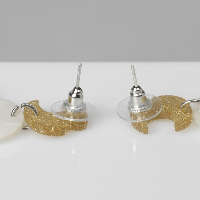 Серьги акрил &laquo;Привидения&raquo; простыни, цвет бело-золотистый в серебре